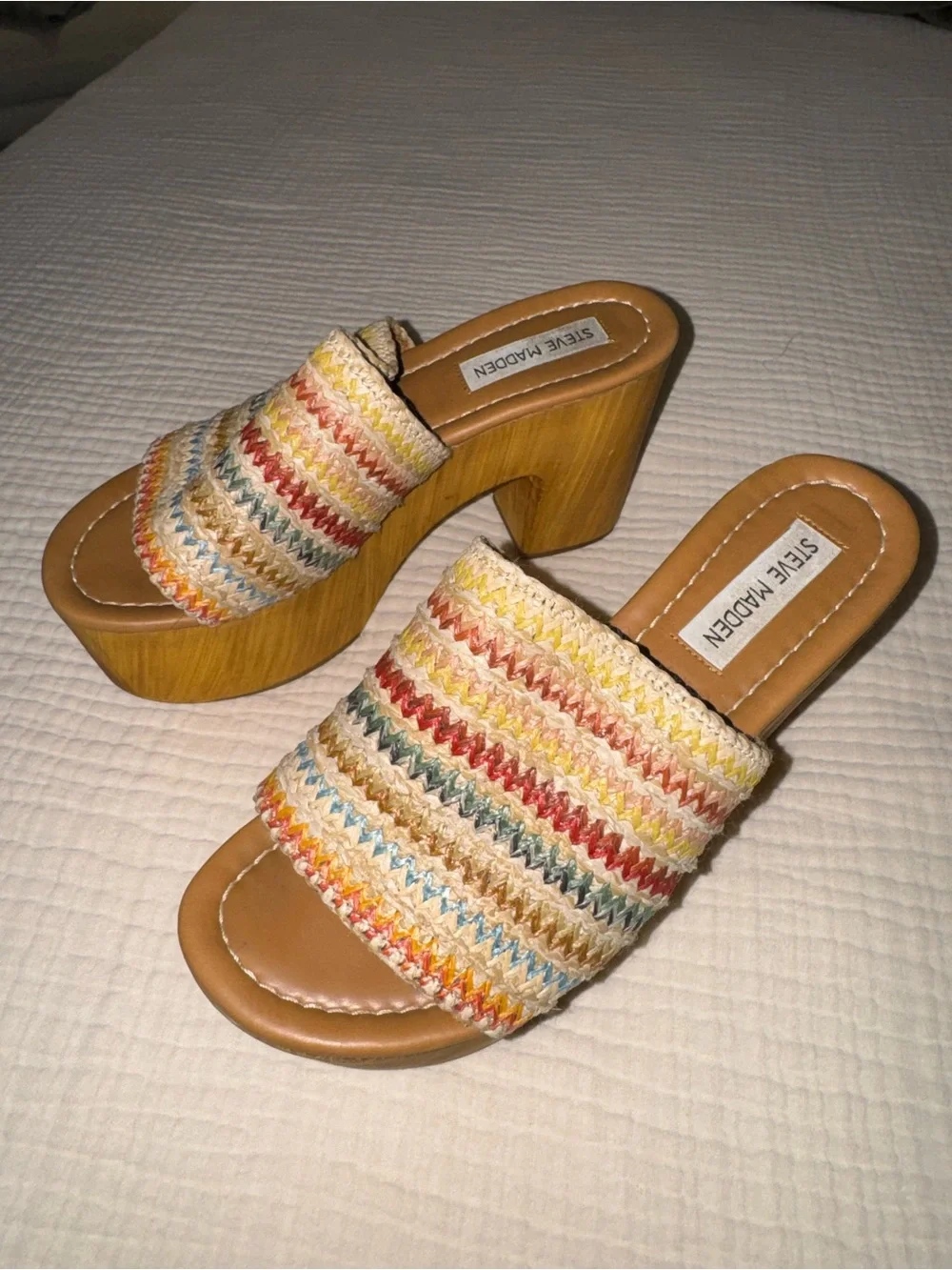 Steve Madden Tan Multicolor Woven Platform